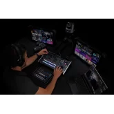 Roland V-160HD Видеомикшер