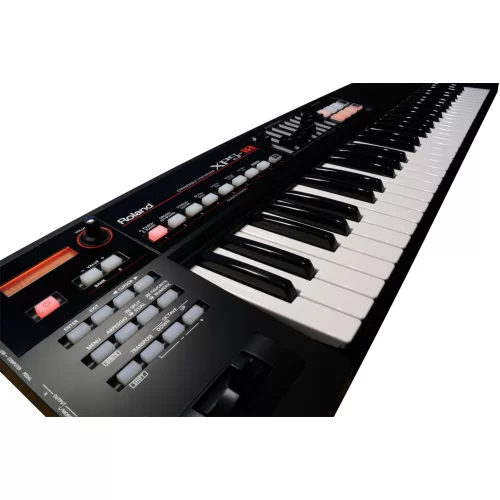 Roland XPS-10 Синтезатор