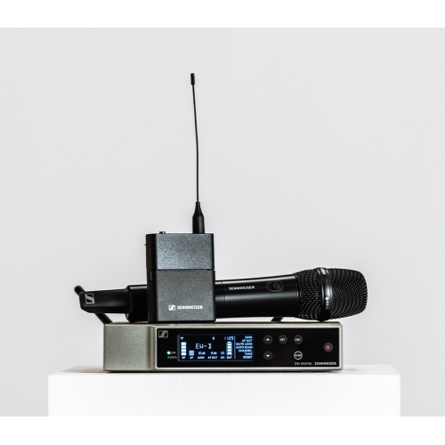 Sennheiser EW-D ME2/835-S Set Радиосистема с ручным и петличным микрофонами