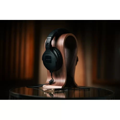 Sennheiser HD 300 PRO Закрытые наушники
