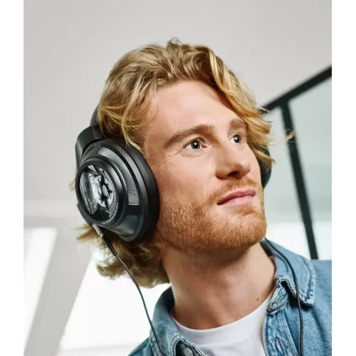 Sennheiser HD 820 Закрытые наушники