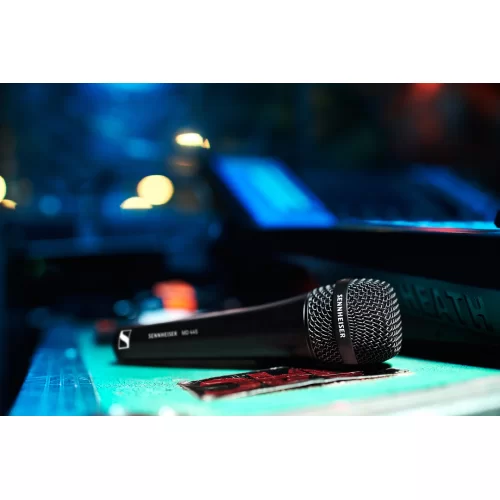 Sennheiser MD 445 Динамический суперкардиоидный микрофон