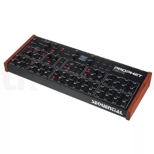 Sequential Prophet Rev2 Module 8-голосный цифро-аналоговый синтезатор