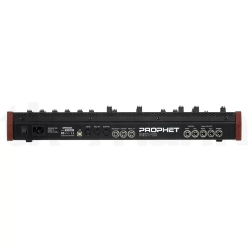 Sequential Prophet Rev2 16-voice Module 16-голосный цифро-аналоговый синтезатор