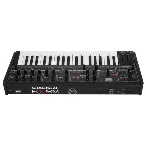 Sequential FourM 4-голосый аналоговый синтезатор