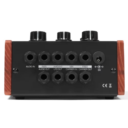 Warm Audio RingerBringer Гитарная педаль Ring Modulation