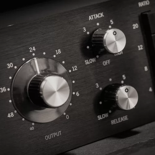 Warm Audio WA76-D FET-компрессор