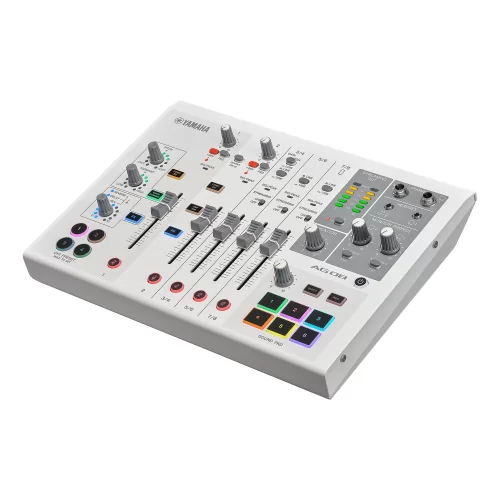 Yamaha AG08W Цифровая студия для интернет-вещания