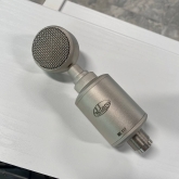 Октава МК-117 никель, (деревянный футляр) Студийный конденсаторный микрофон, кардиоида