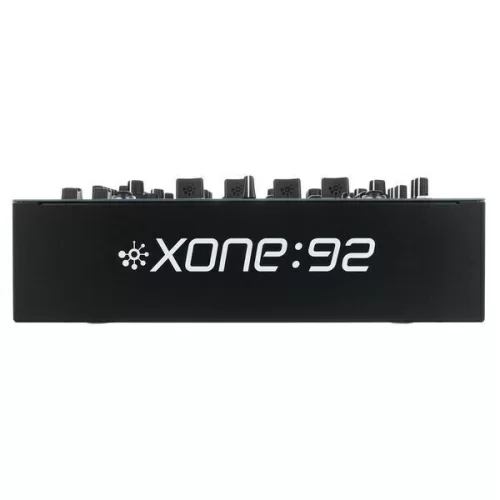 Allen & Heath Xone:92 MK2 (Xone:922) 6-канальный DJ-микшер