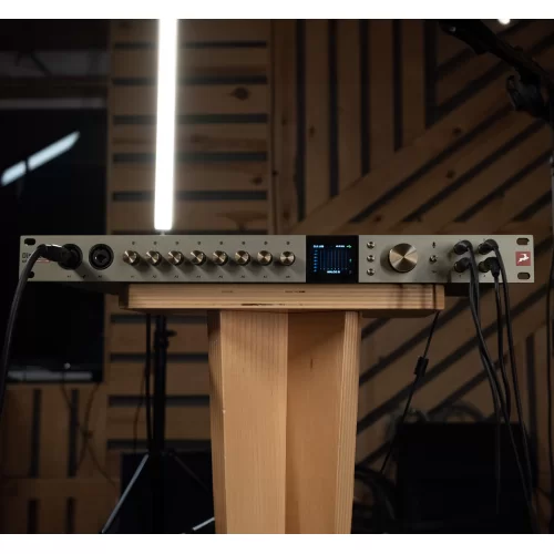 Antelope Audio Discrete 8 Oryx Аудиоинтерфейс USB, 26x38