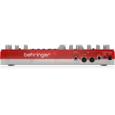 Behringer TD-3-SB Басовый синтезатор