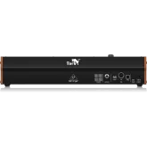 Behringer TORO Аналоговый бас-синтезатор