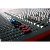Allen & Heath ZED-420  (ZED2042) 20-канальный аналоговый микшер