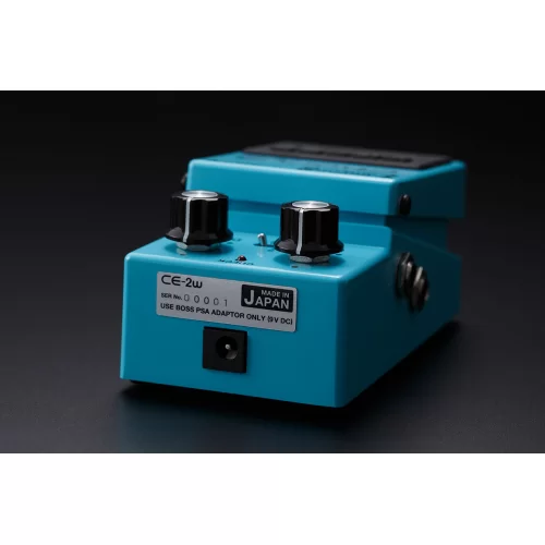 Boss CE2-W Chorus