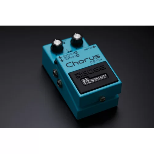 Boss CE2-W Chorus