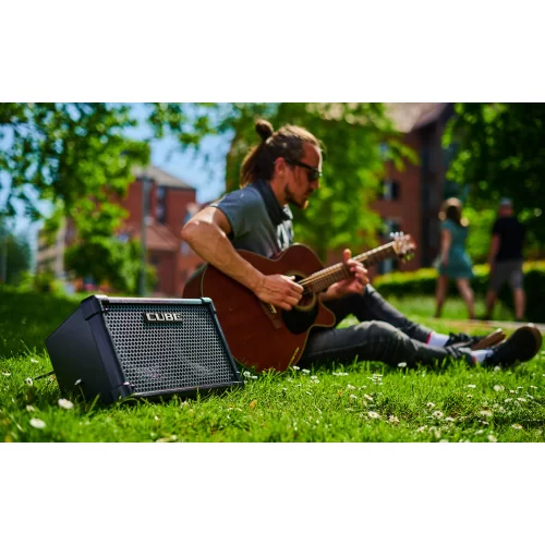 Boss Cube Street II (CUBE-ST2) Автономный комбоусилитель, 10 Вт., 2х6,5"