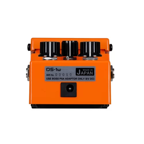 Boss DS-1W Гитарная педаль Distortion