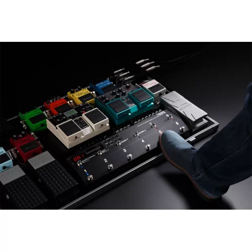 Boss ES-8 Система переключения эффектов