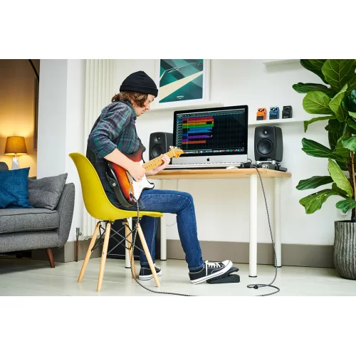 Boss EV-1-WL Беспроводная MIDI-педаль экспрессии
