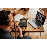 Boss Gigcaster 5 (GCS-5) 5-канальный микшер и аудиоинтерфейс