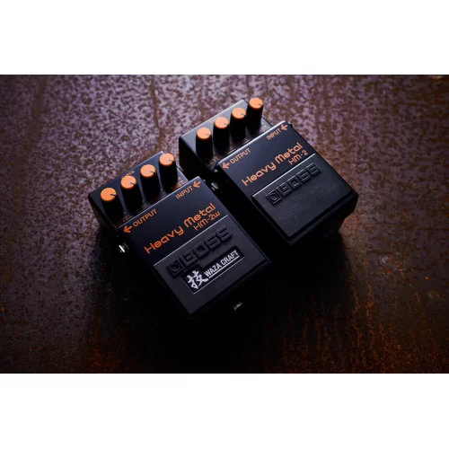 Boss HM-2W Гитарная педаль