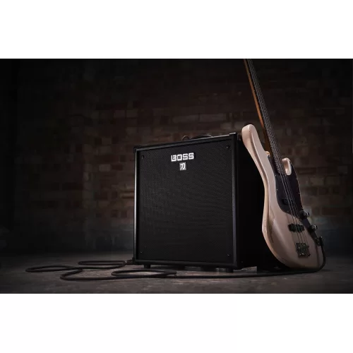 Boss Katana-110 Bass KTN-110B Басовый комбо, 60 Вт, 10"