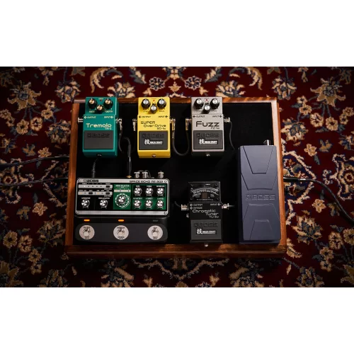 Boss RE-202 Гитарная педаль Space Echo
