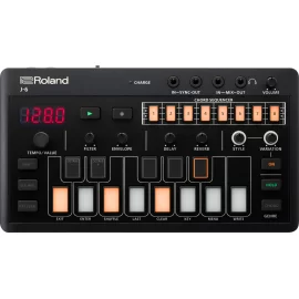 Roland J-6 Цифровой синтезатор