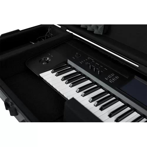 GATOR GTSA-KEY76 Пластиковый кейс для 76 клавиш