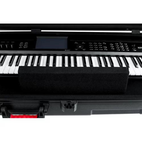 GATOR GTSA-KEY76 Пластиковый кейс для 76 клавиш