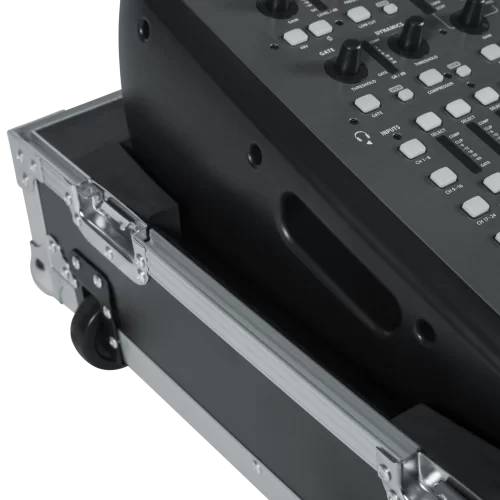 Gator G-TOUR X32CMPCTW Деревянный флайт-кейс для Behringer X32 Compact