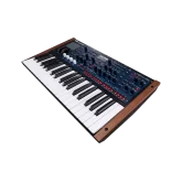 Korg multi/poly Моделирующий синтезатор