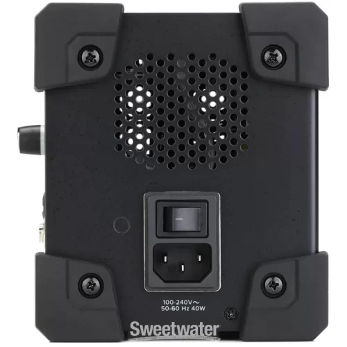 Mackie DL16SE 16-канальный цифровой микшер