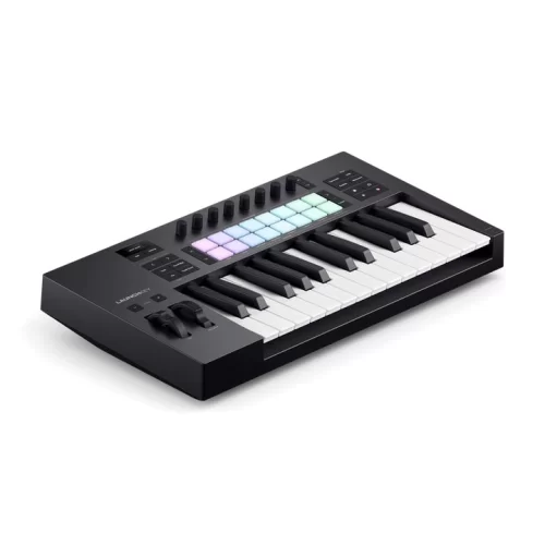 Novation Launchkey 25 MK4 MIDI клавиатура, 25 клавиш