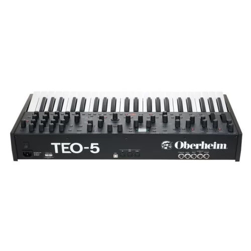 Oberheim TEO-5 Аналоговый синтезатор