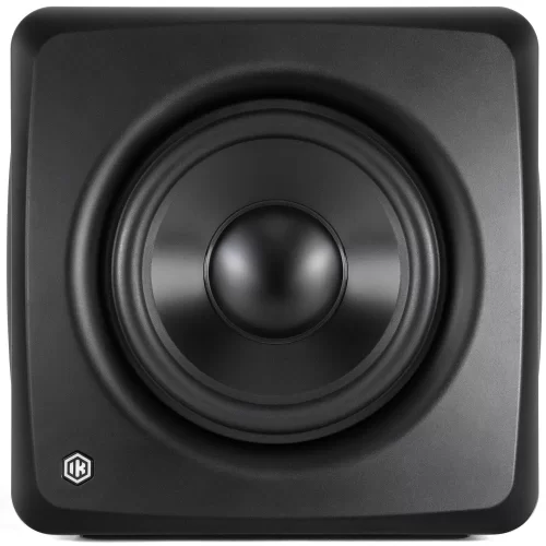 IK Multimedia iLoud Sub Студийный сабвуфер, 160 Вт., 6,5", Bluetooth