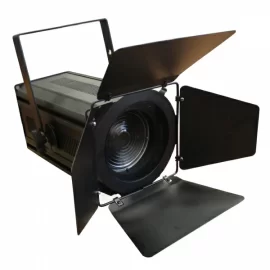 PL Thealedspot 200W Театральный прожектор с линзой Френеля, 200 Вт.