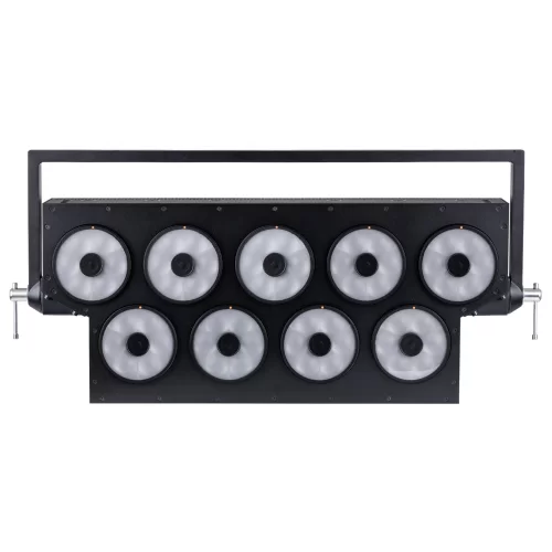 Robe SVOPATT Classic Светодиодная панель, 9x6x40 Вт., RGBA