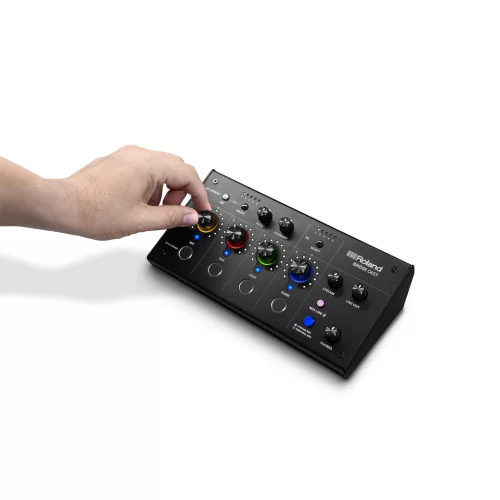 Roland Bridge Cast Микшер для стримов