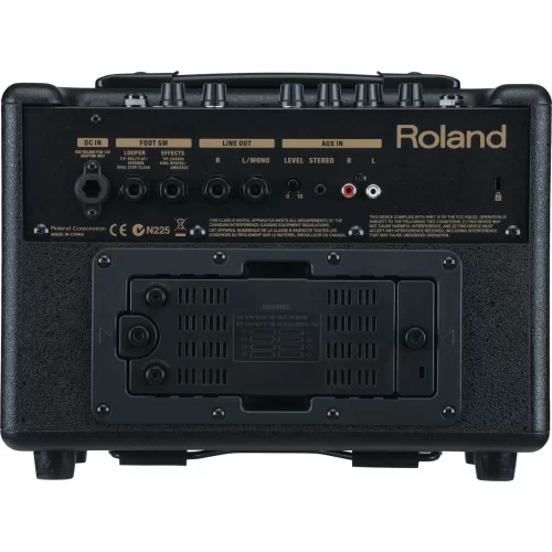 Roland AC-33 Акустический комбоусилитель, 30 Вт., 2x4,5"