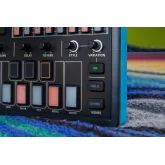 Roland J-6 Цифровой синтезатор