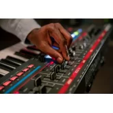 Roland JUNO-X Синтезатор