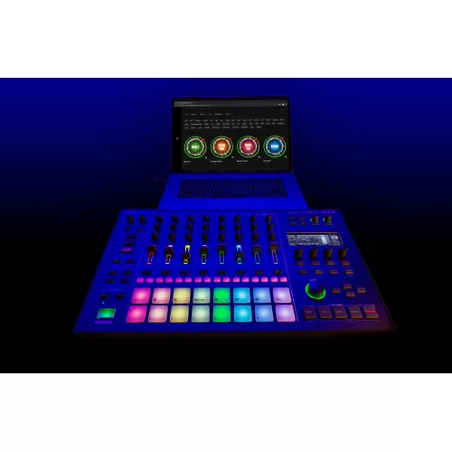 Roland MC-707 Грувбокс