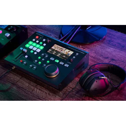 Roland P-20HD Видеомикшер