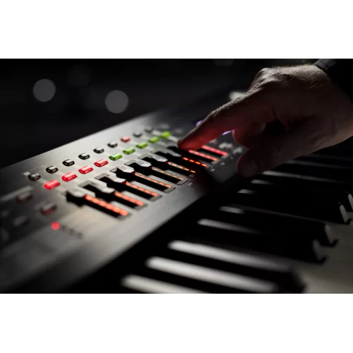Roland RD-2000 Цифровое пианино