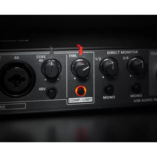 Roland Rubix44 Аудиоинтерфейс USB 4x4