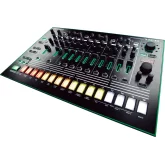 Roland TR-8 Драм-машина
