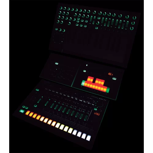 Roland TR-8 Драм-машина