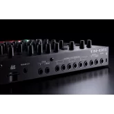Roland TR-8S Драм-машина